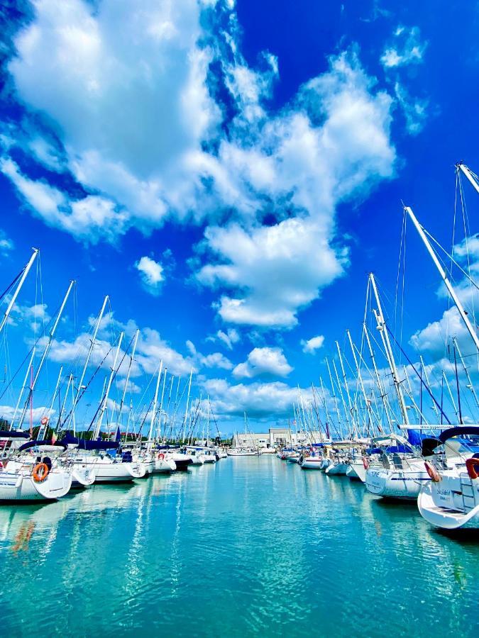 Stay In A Boat - Lisboa Buitenkant foto